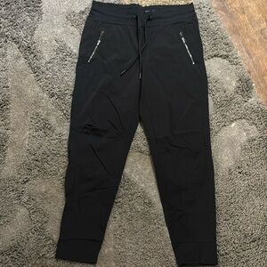 Athleta black pants (10)